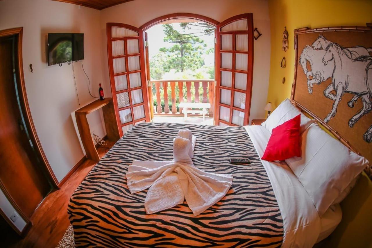Mansao Austriaca Guesthouse Campos do Jordão المظهر الخارجي الصورة