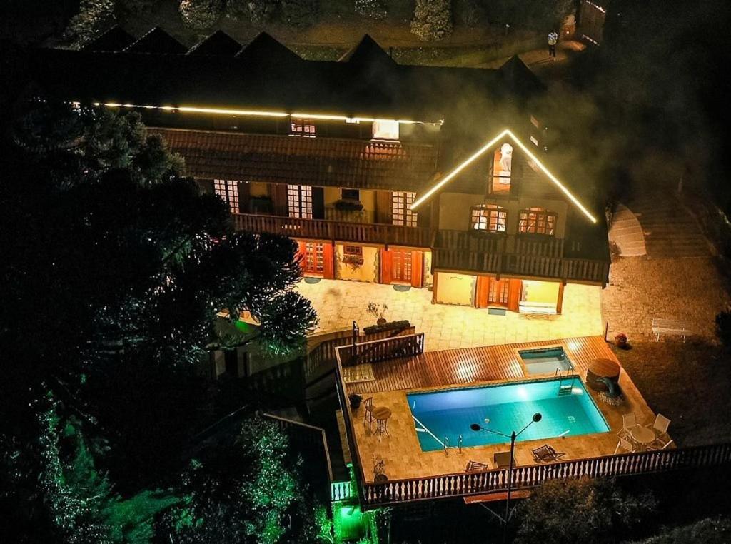 Mansao Austriaca Guesthouse Campos do Jordão المظهر الخارجي الصورة